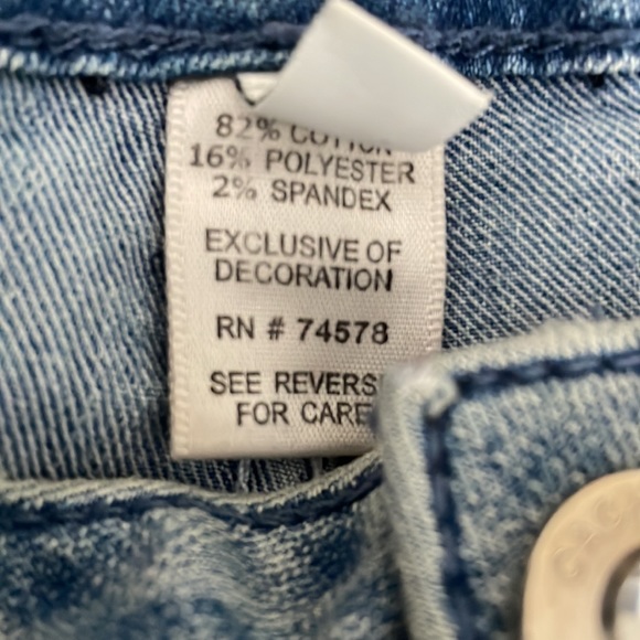 Fabulous Cache S/12 Rhinestone low rise cropped jeans - Picture 8 of 8